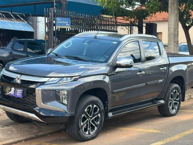 MITSUBISHI L200 TRITON